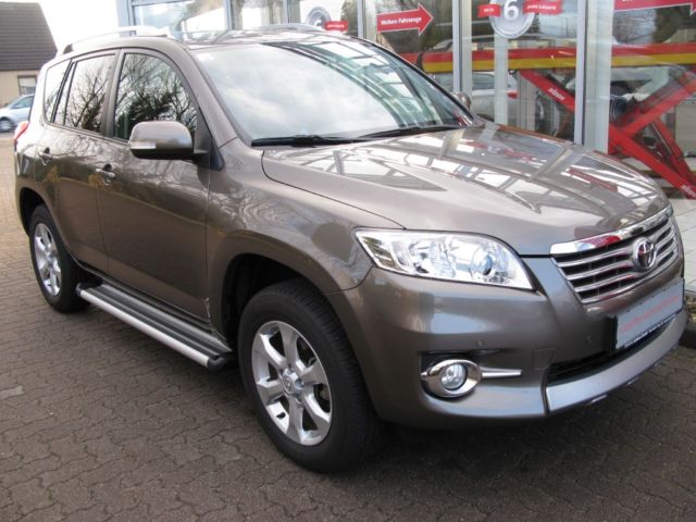 LHD TOYOTA RAV 4